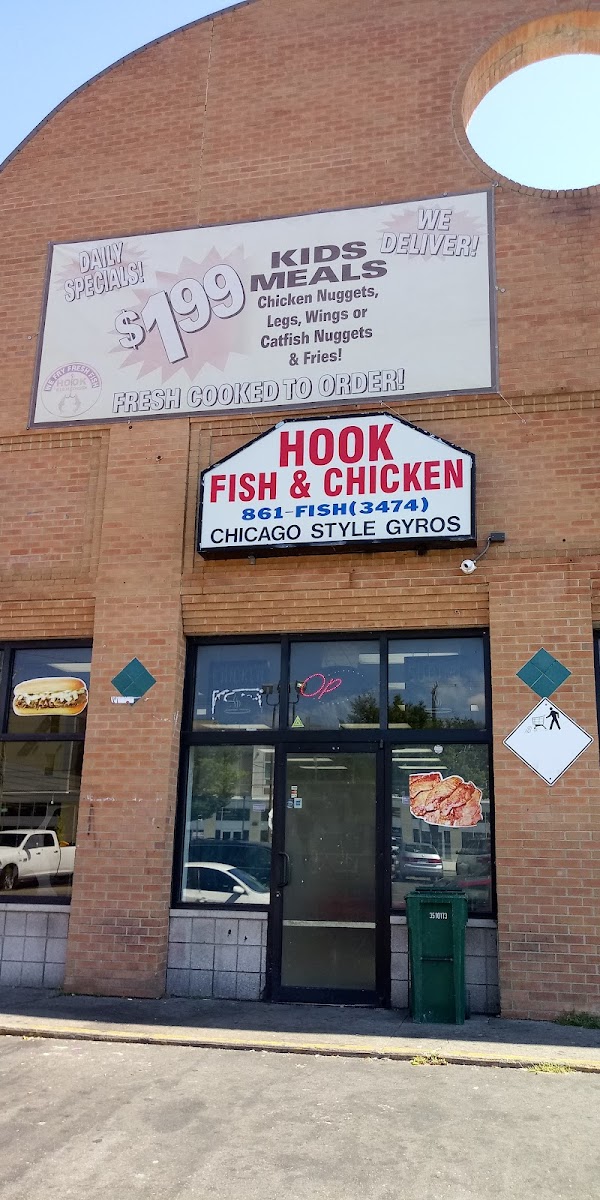 Hook Fish & Chicken Reading Rd